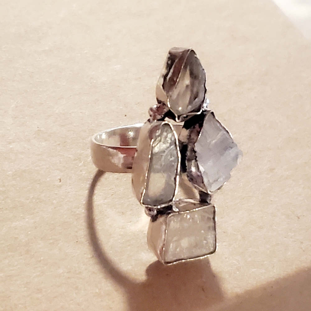 Unique Ring with Moonstone Gems Bezel Set into 925 Stamped Sterling Silver - Picture 5 of 11